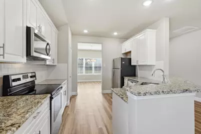 2712 Empire Street, Denton, TX 76209 - Photo 6