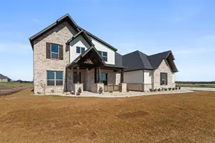 441 Paradise Ridge Dr, Waxahachie, TX 75167 - Photo 2