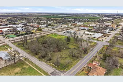 212 E Walnut Street, Celina, TX 75009 - Photo 4