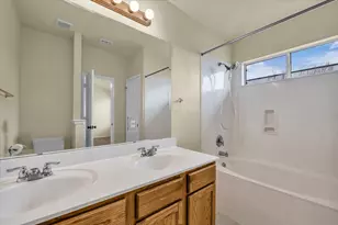 6417 Serena Ln, Waco, TX 76712 - Photo 6