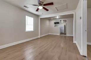 2415 Bethurum Ave, Dallas, TX 75215 - Photo 6