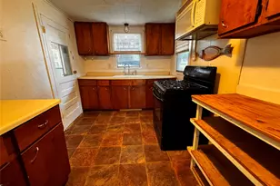 2931 S Barrett Ave, Denison, TX 75020 - Photo 6