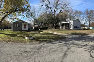 2931 S Barrett Ave, Denison, TX 75020 - Photo 10