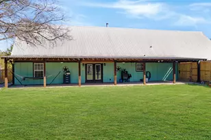 1511 N Walnut Grove Rd, Midlothian, TX 76065 - Photo 1