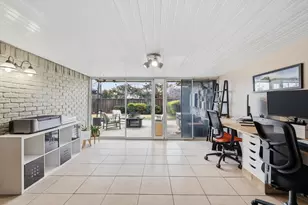 1115 Wiltshire Dr, Carrollton, TX 75007 - Photo 10