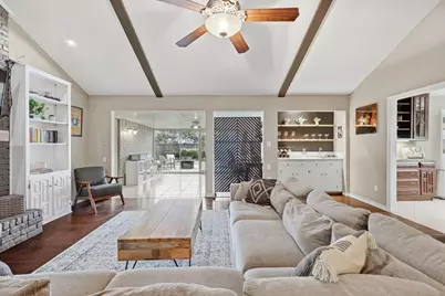 1115 Wiltshire Drive, Carrollton, TX 75007 - Photo 8