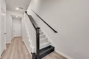 8127 Challenger Ln, Frisco, TX 75034 - Photo 10