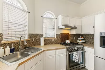 8305 Liberty Lane, Rowlett, TX 75089 - Photo 16