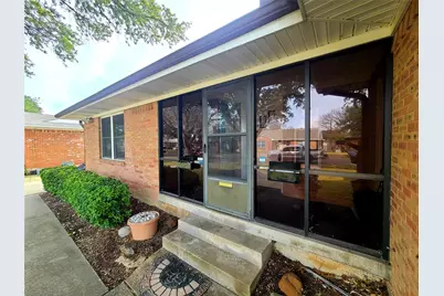11040 Wyatt Street, Dallas, TX 75218 - Photo 2