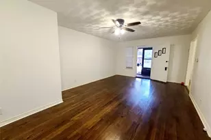 11040 Wyatt St, Dallas, TX 75218 - Photo 4