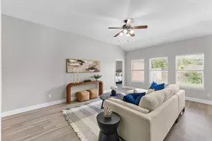 2408 Castle Ridge Dr, McKinney, TX 75071 - Photo 4