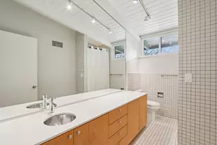 524 N Manus Dr, Dallas, TX 75224 - Photo 26