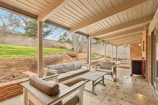 524 N Manus Dr, Dallas, TX 75224 - Photo 34