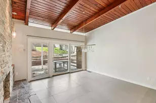 524 N Manus Dr, Dallas, TX 75224 - Photo 14