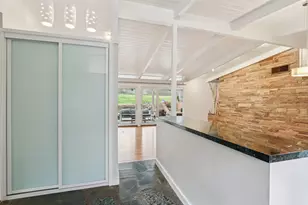 524 N Manus Dr, Dallas, TX 75224 - Photo 4