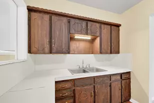 4123 Dawes Dr, Dallas, TX 75211 - Photo 24