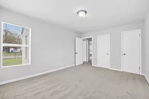 4123 Dawes Dr, Dallas, TX 75211 - Photo 16