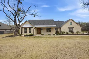 209 Ridgeview Rd, Sherman, TX 75092 - Photo 1