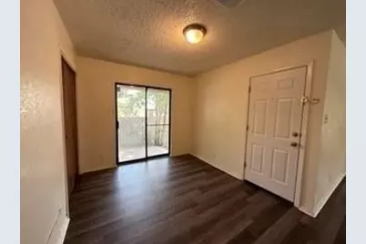 615 Pierce Street, Denton, TX 76201 - Photo 2