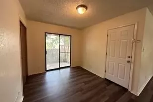 615 Pierce St, Denton, TX 76201 - Photo 2