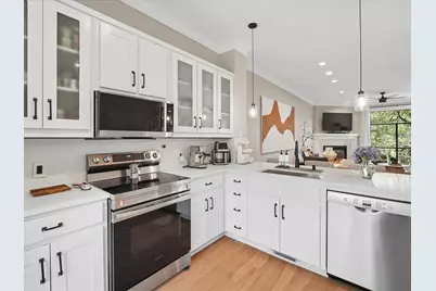 3222 Wycliff Avenue, Dallas, TX 75219 - Photo 2