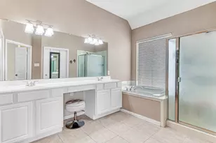 1716 Ivy Ln, Carrollton, TX 75007 - Photo 28