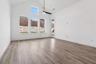 340 Misty Mdw Ln, Lavon, TX 75166 - Photo 2