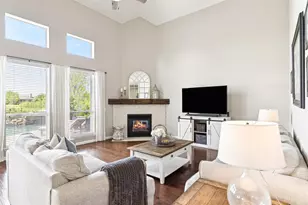 11281 Balcones Dr, Frisco, TX 75033 - Photo 10