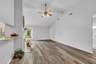 4604 Lindberg Dr, Arlington, TX 76016 - Photo 18