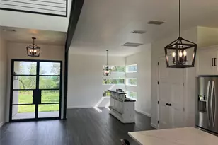 215 Lori Dr, Mineral Wells, TX 76067 - Photo 14