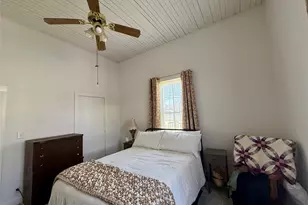 305 S Live Oak St, Hico, TX 76457 - Photo 14