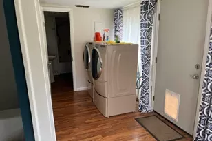 305 S Live Oak St, Hico, TX 76457 - Photo 10