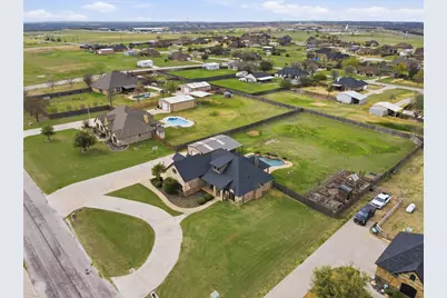 165 Canyon Drive, Decatur, TX 76234 - Photo 32