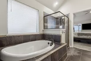 165 Canyon Dr, Decatur, TX 76234 - Photo 22