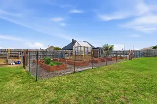 165 Canyon Dr, Decatur, TX 76234 - Photo 36