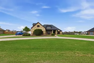 165 Canyon Dr, Decatur, TX 76234 - Photo 6