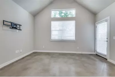 1225 Crownview Lane, Dallas, TX 75208 - Photo 22