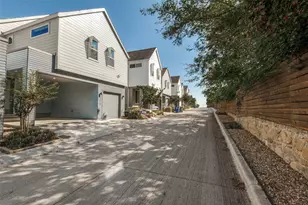 1225 Crownview Ln, Dallas, TX 75208 - Photo 1