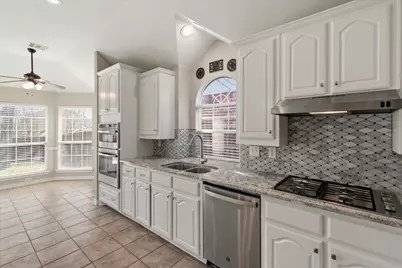 3341 Woodberry Lane, McKinney, TX 75071 - Photo 16