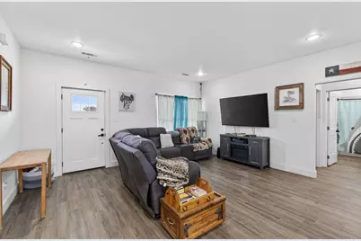 2225 J E Woody Road, Springtown, TX 76082 - Photo 10