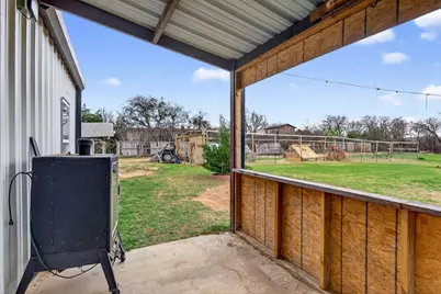 2225 J E Woody Road, Springtown, TX 76082 - Photo 20