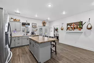 2225 J E Woody Rd, Springtown, TX 76082 - Photo 8