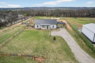 2225 J E Woody Rd, Springtown, TX 76082 - Photo 26
