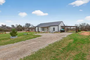 2225 J E Woody Rd, Springtown, TX 76082 - Photo 22