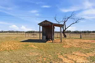 30875 N US Hwy 281, Lipan, TX 76462 - Photo 40