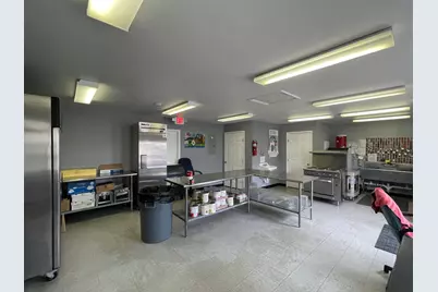 1000 E 10th Avenue, Corsicana, TX 75110 - Photo 10