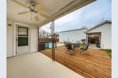 701 Market Street E, Honey Grove, TX 75446 - Photo 34