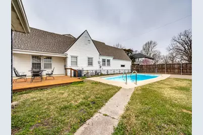 701 Market Street E, Honey Grove, TX 75446 - Photo 1