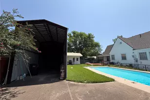 701 Market St E, Honey Grove, TX 75446 - Photo 4