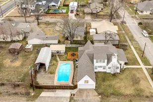 701 Market St E, Honey Grove, TX 75446 - Photo 4